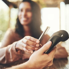 free-ebook-mobile-banking-2021-LP_thumbnail