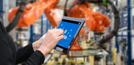 Anomaly Detection In Manufacturing: Key Benefits and Use Cases